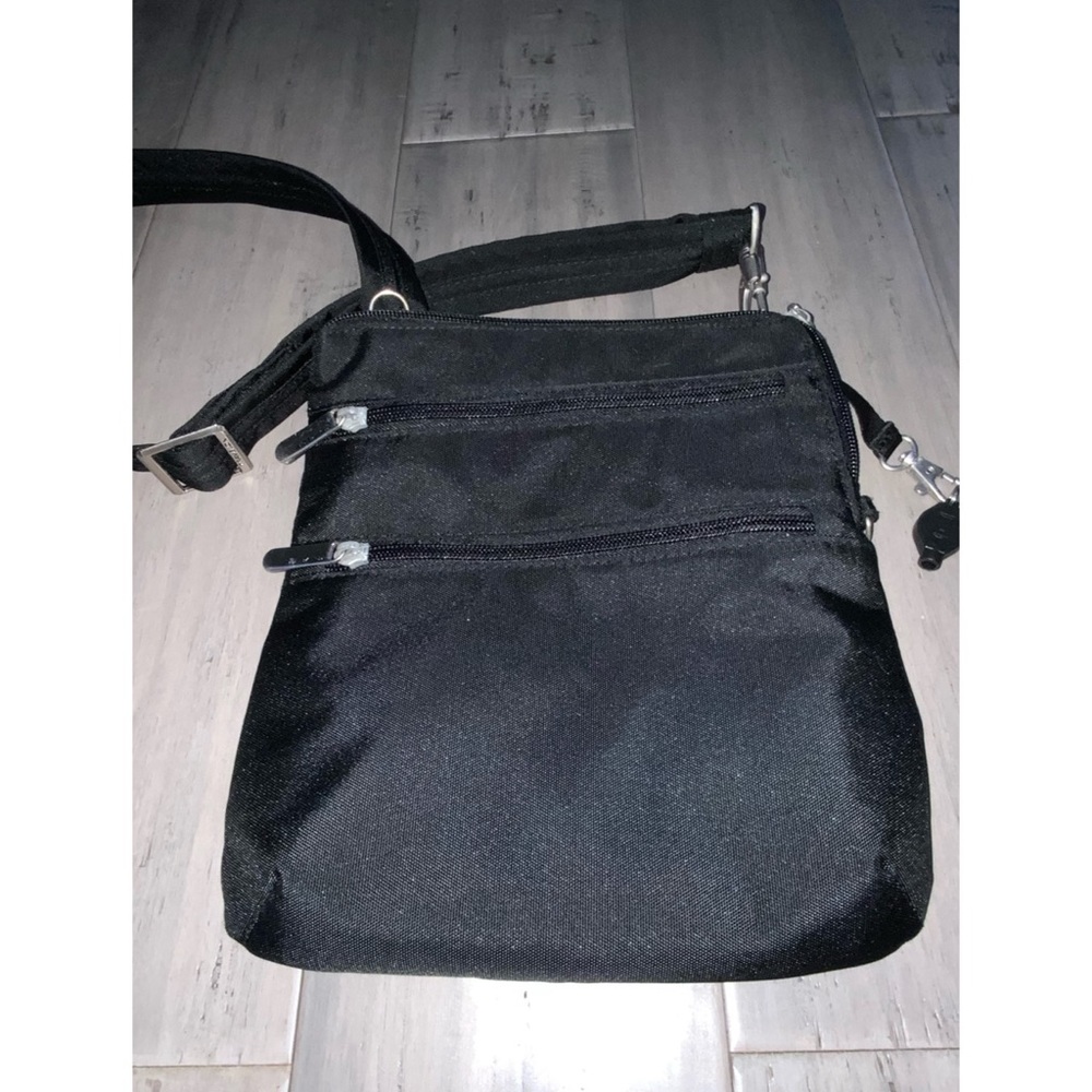 Travelon Black Crossbody Bag